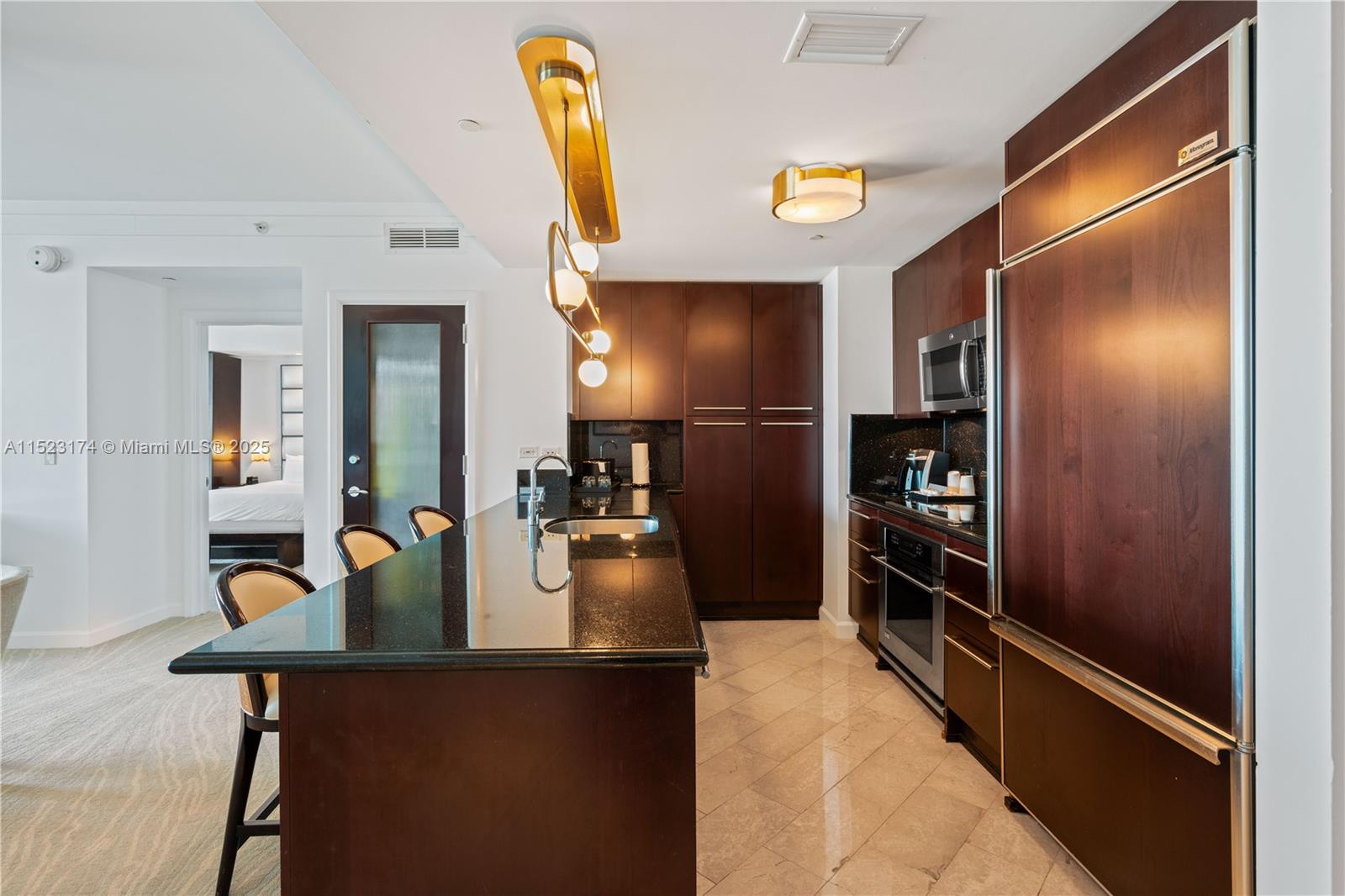 4391 COLLINS AV #1007, Miami Beach FL 33140