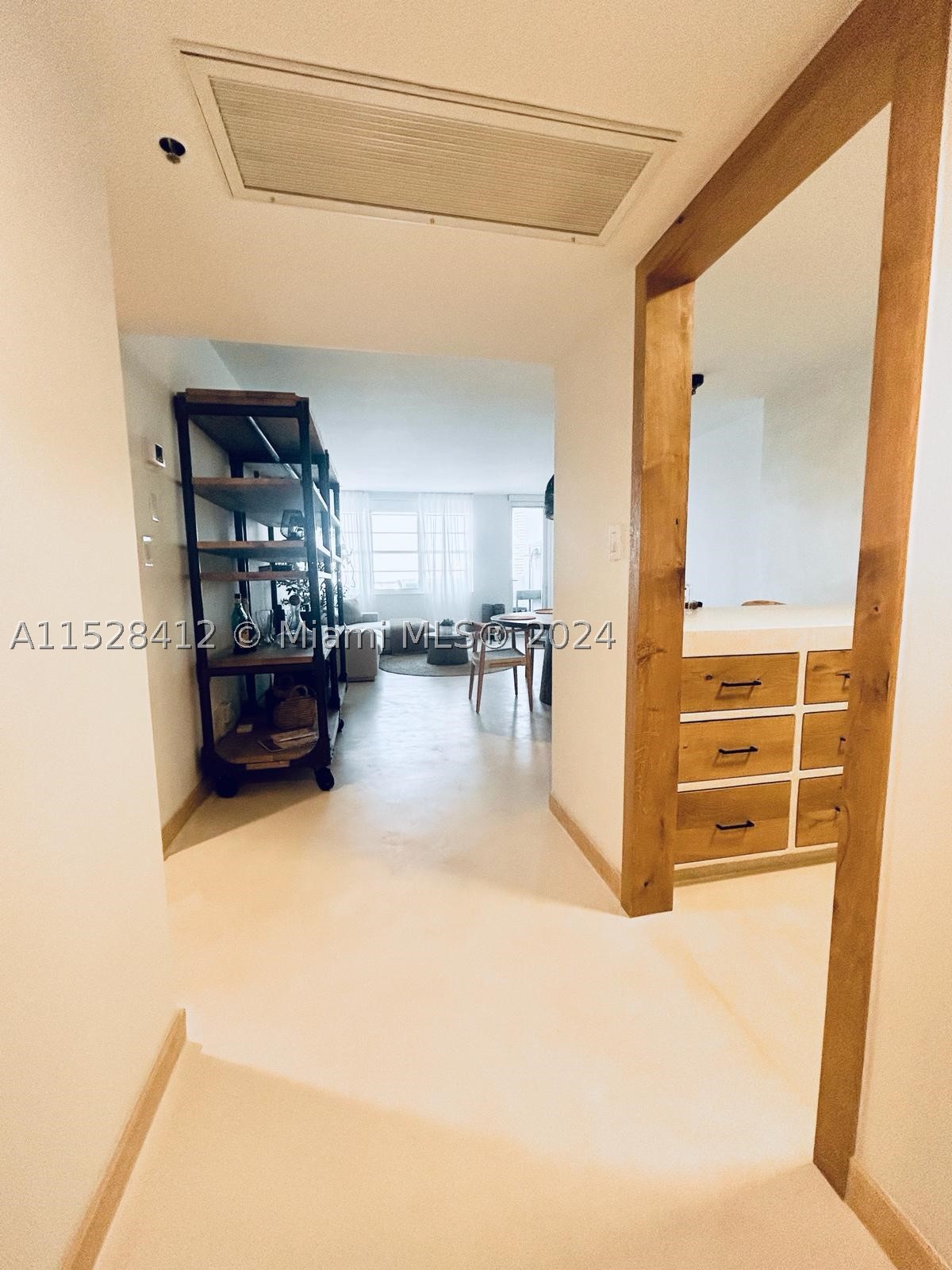 100 Lincoln Rd #1543, Miami Beach FL 33139