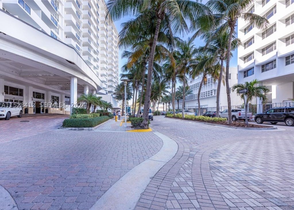 100 Lincoln Rd #1543, Miami Beach FL 33139