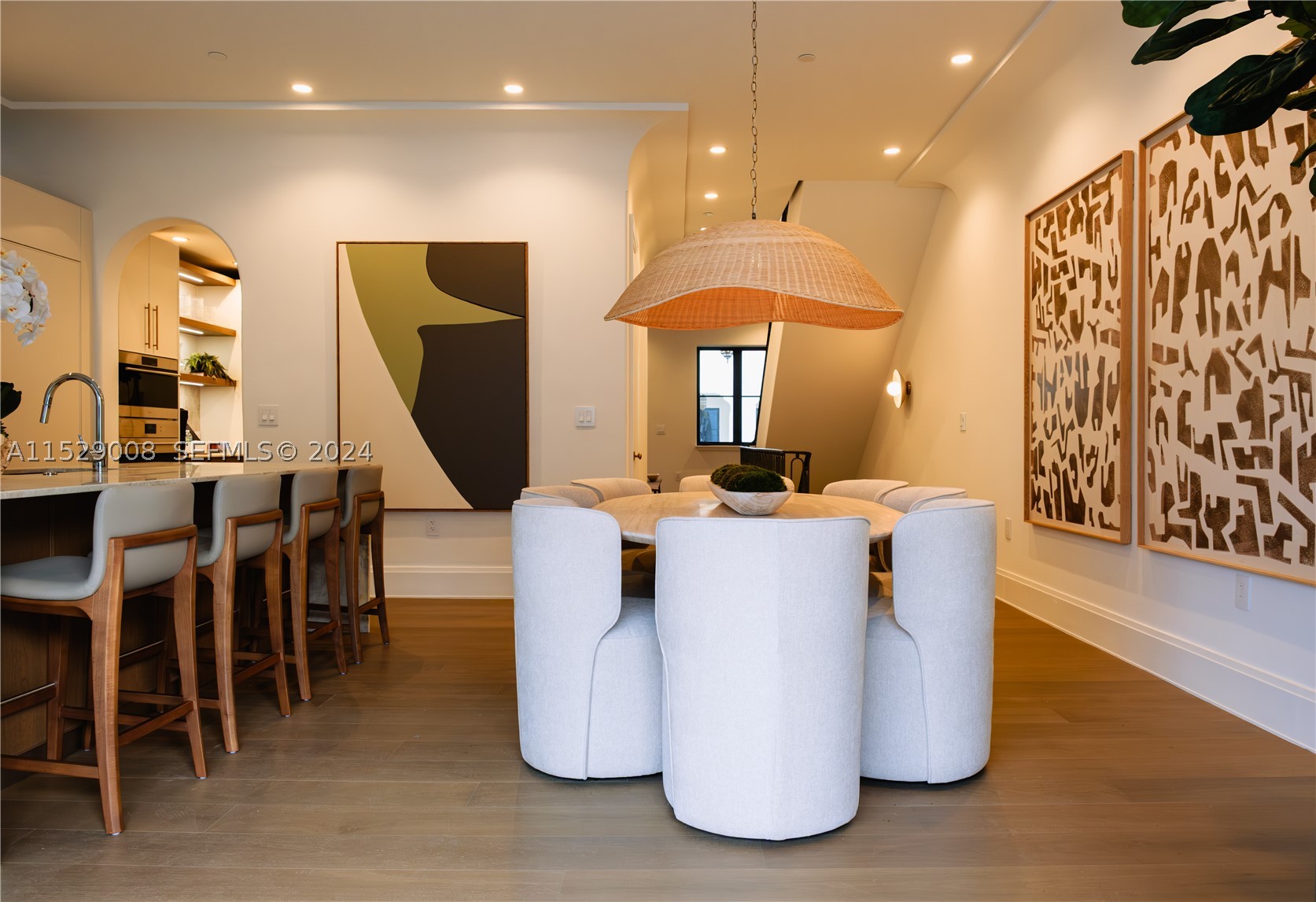 504 Malaga Ave #T8, Coral Gables FL 33134