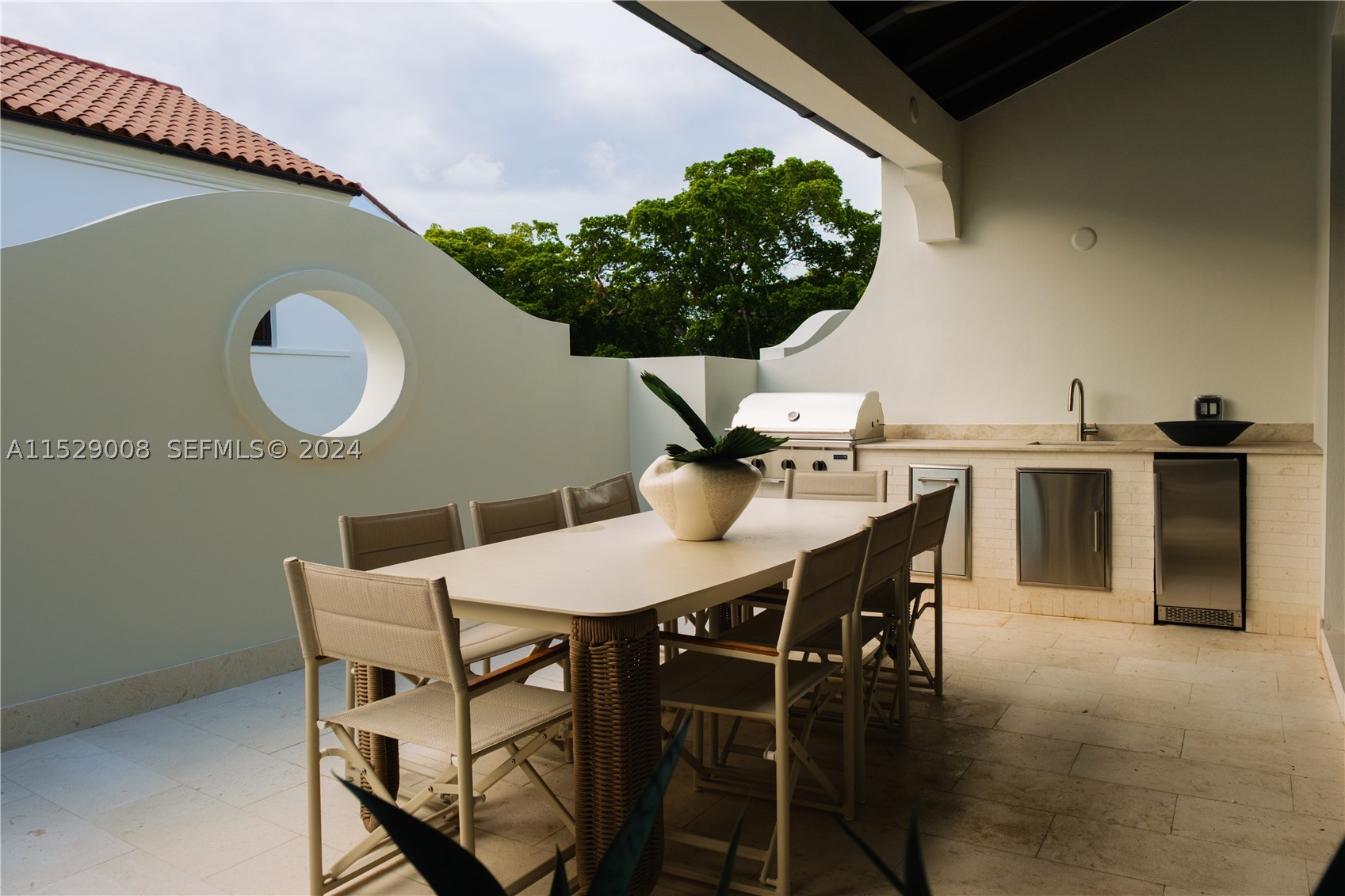 504 Malaga Ave #T8, Coral Gables FL 33134