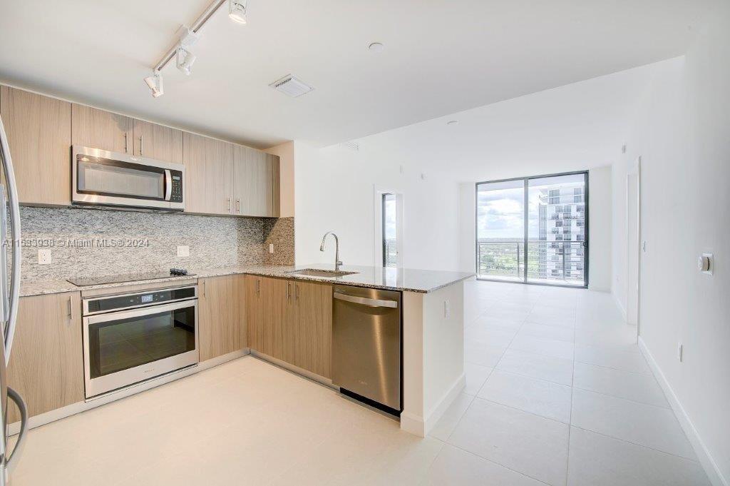 5350 NW 84th Ave #1604, Doral FL 33166
