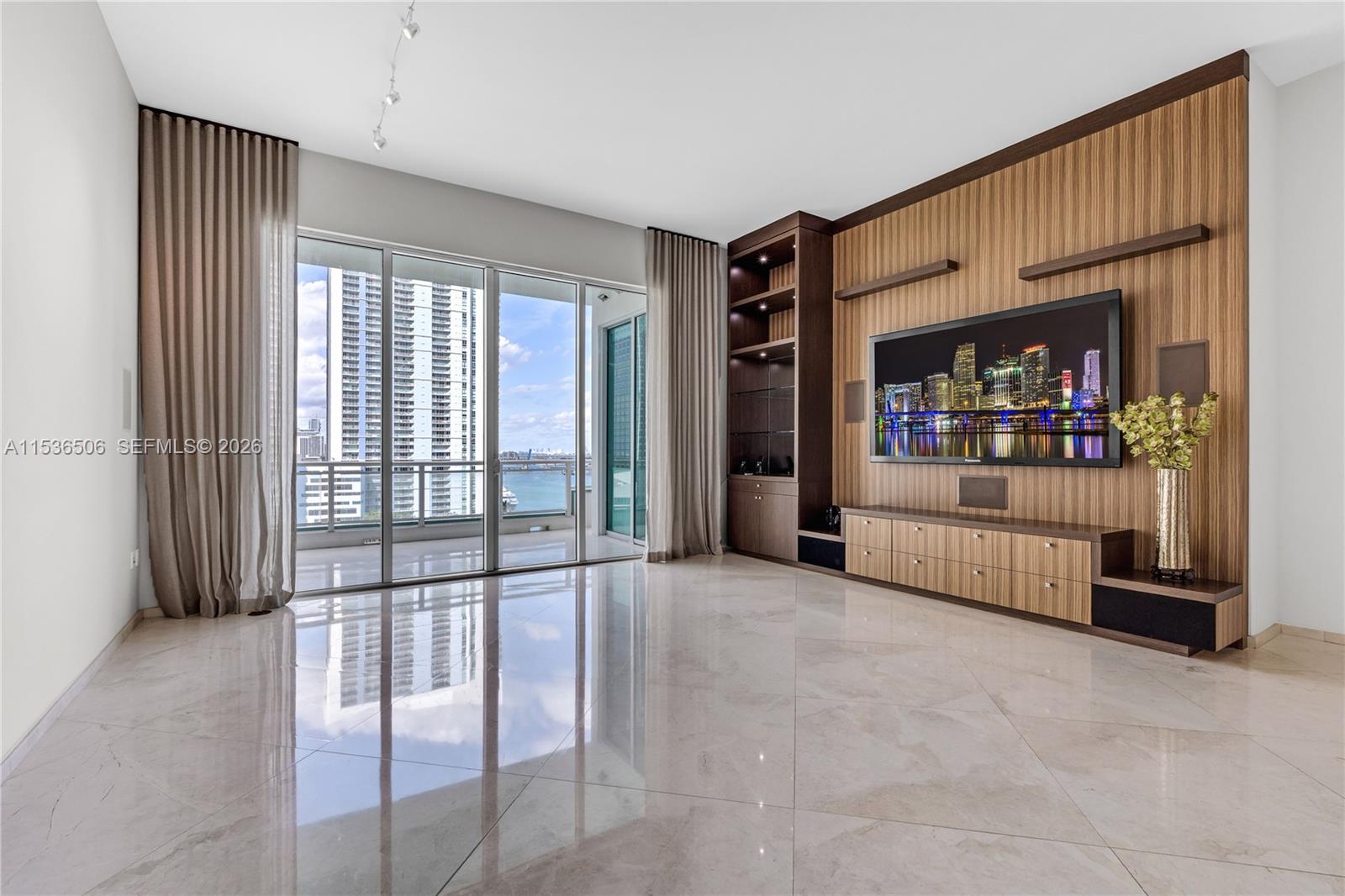 900 Brickell Key Blvd #1002, Miami FL 33131