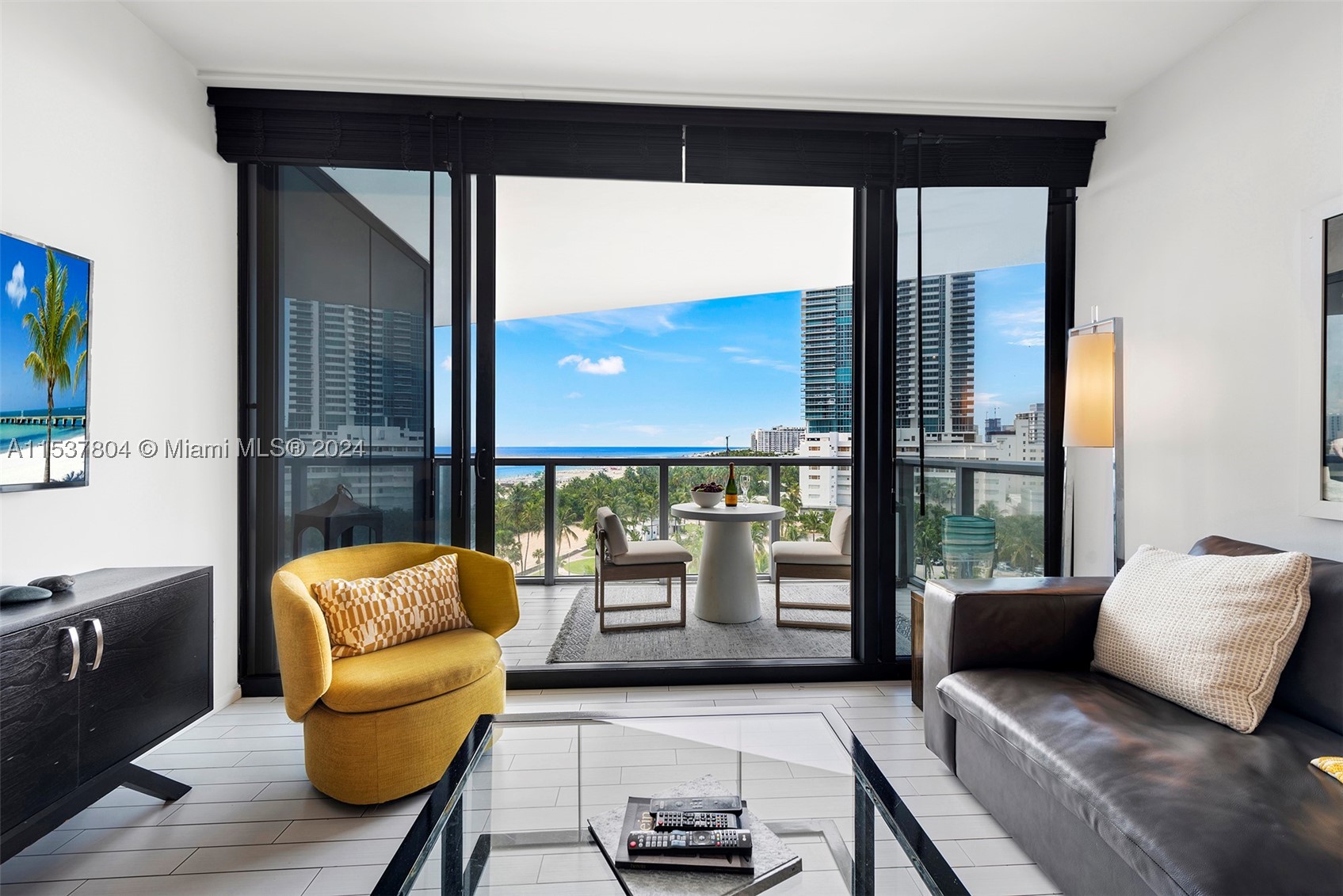 2201 Collins Ave #814, Miami Beach FL 33139
