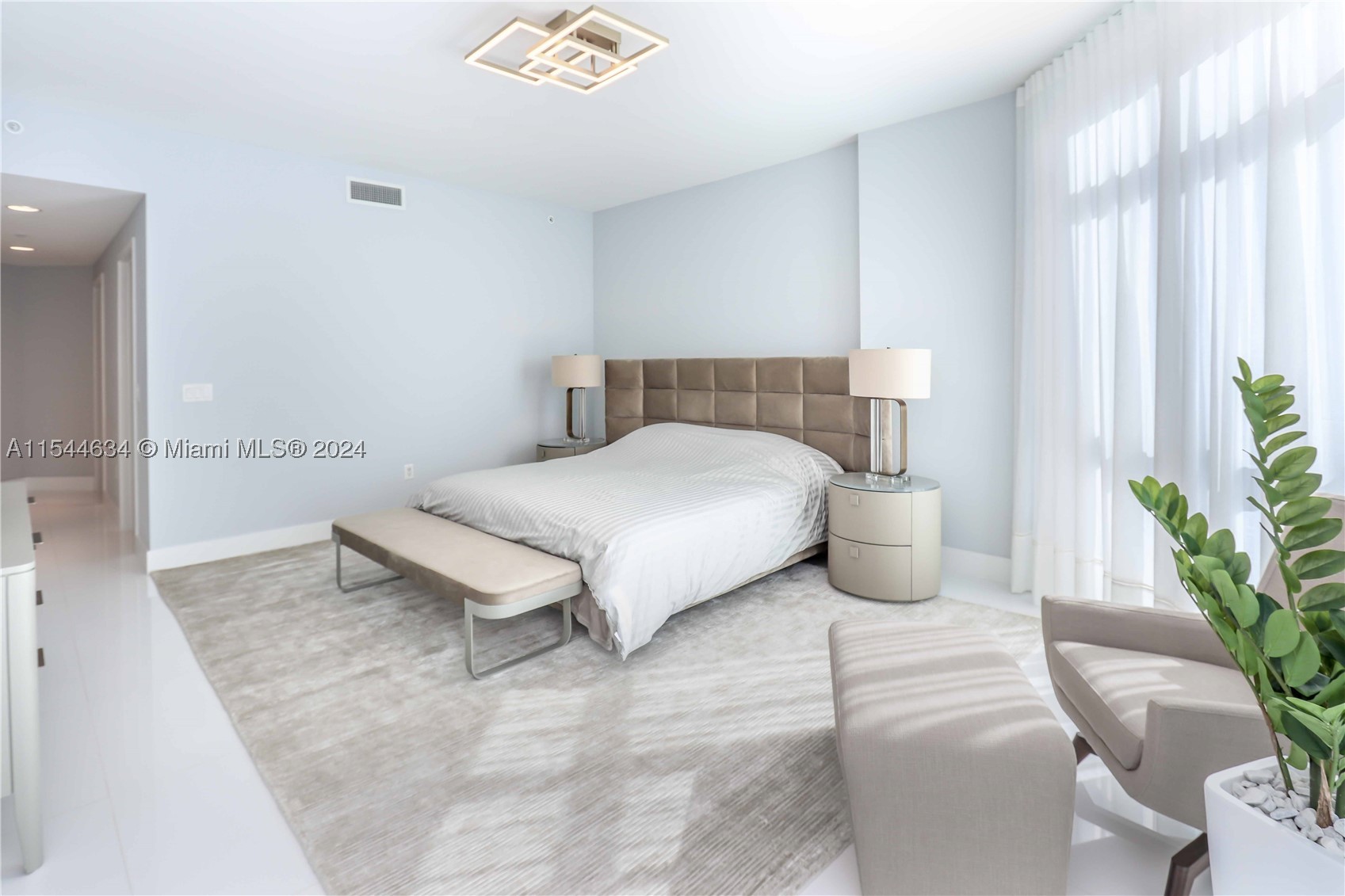 17301 Biscayne Blvd #1201, North Miami Beach FL 33160