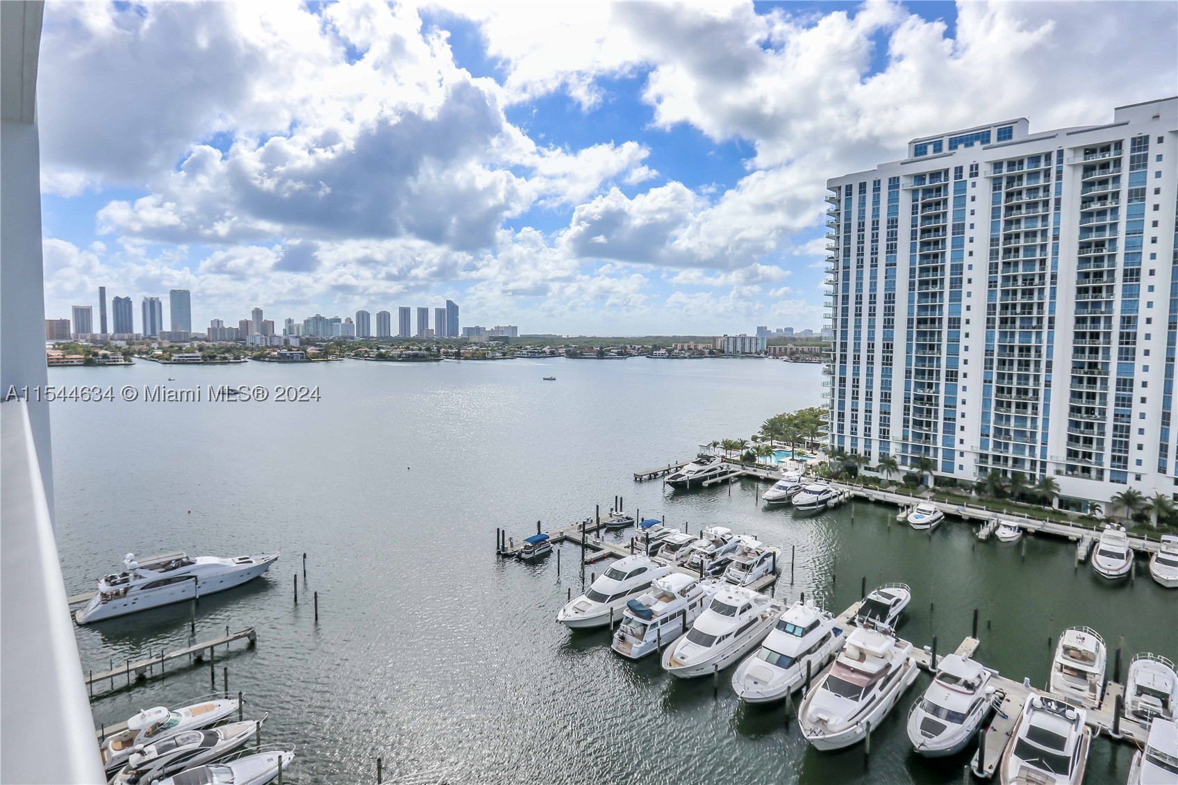 17301 Biscayne Blvd #1201, North Miami Beach FL 33160