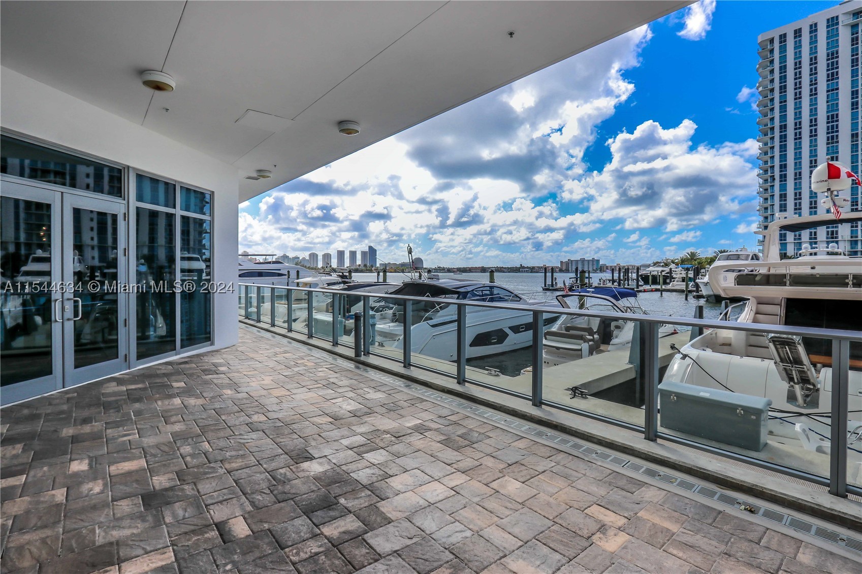 17301 Biscayne Blvd #1201, North Miami Beach FL 33160