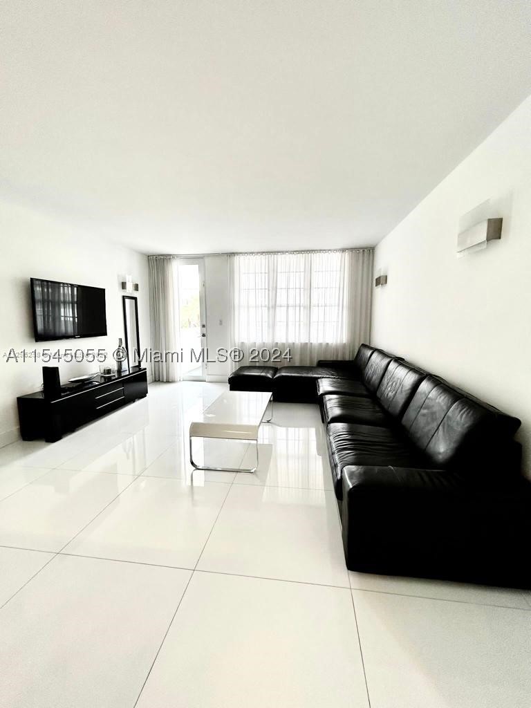 Miami Beach FL 33139 - A11545055