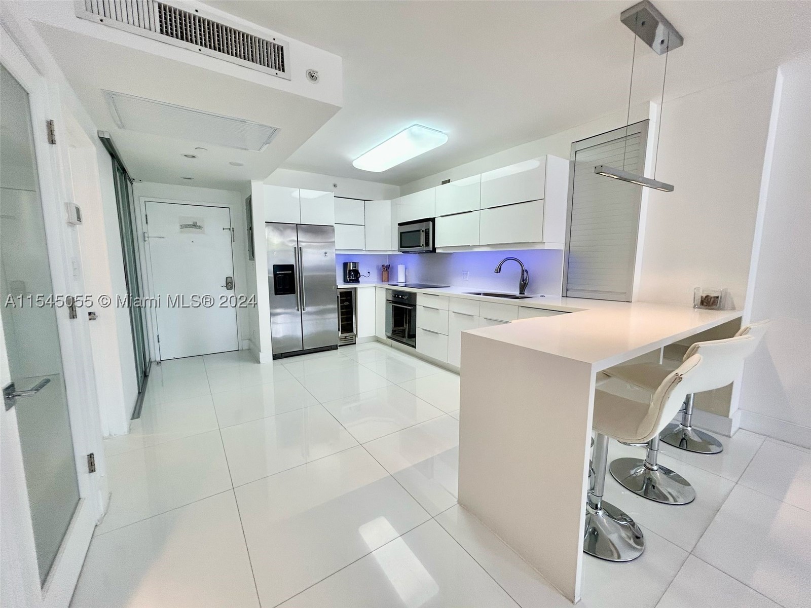 Miami Beach FL 33139 - A11545055