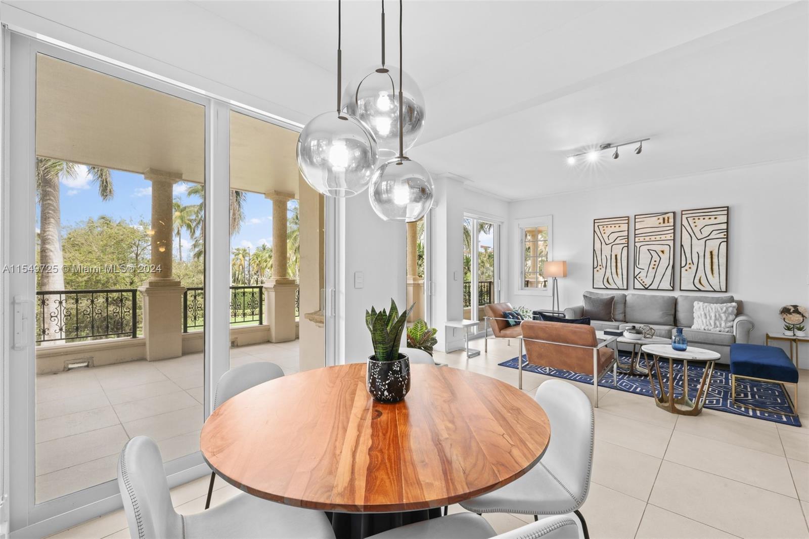 19127 Fisher Island Dr #19127, Miami Beach FL 33109