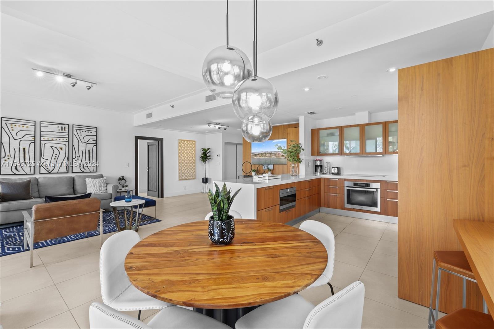 19127 Fisher Island Dr #19127, Miami Beach FL 33109