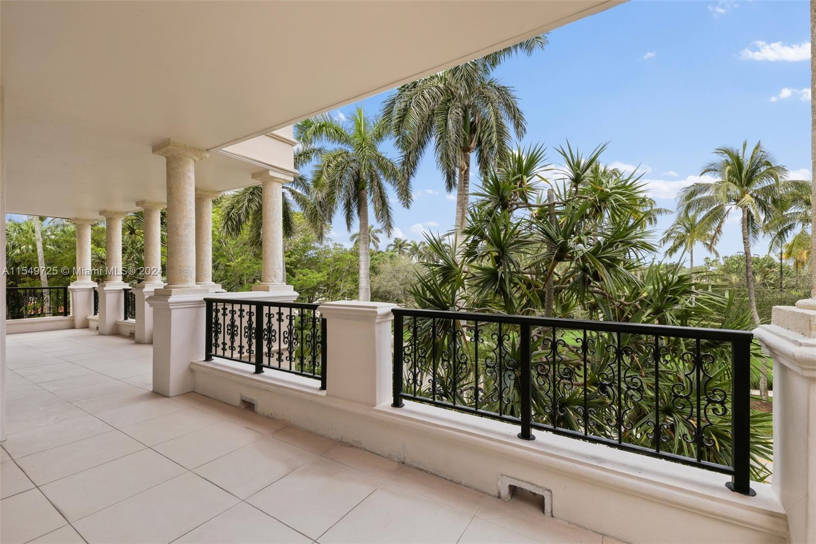 19127 Fisher Island Dr #19127, Miami Beach FL 33109