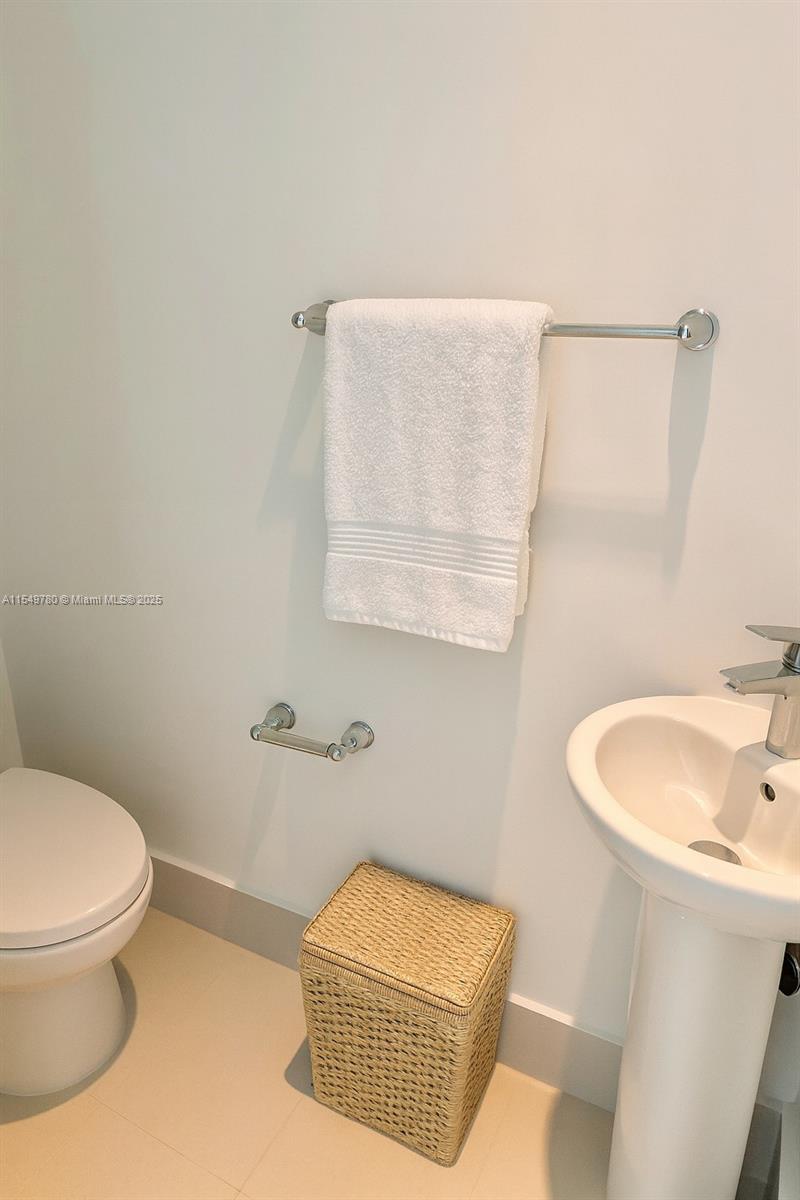 501 NE 31st St #3004, Miami FL 33137