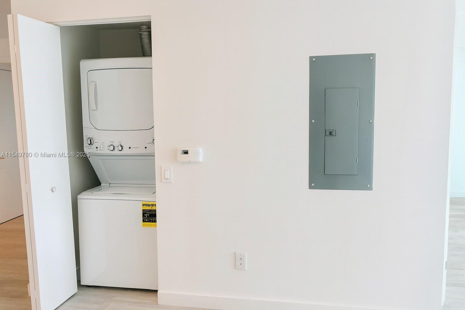 501 NE 31st St #3004, Miami FL 33137
