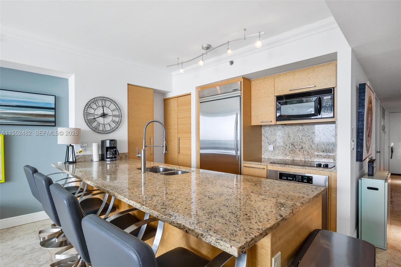 1830 S Ocean Dr #5005, Hallandale Beach FL 33009