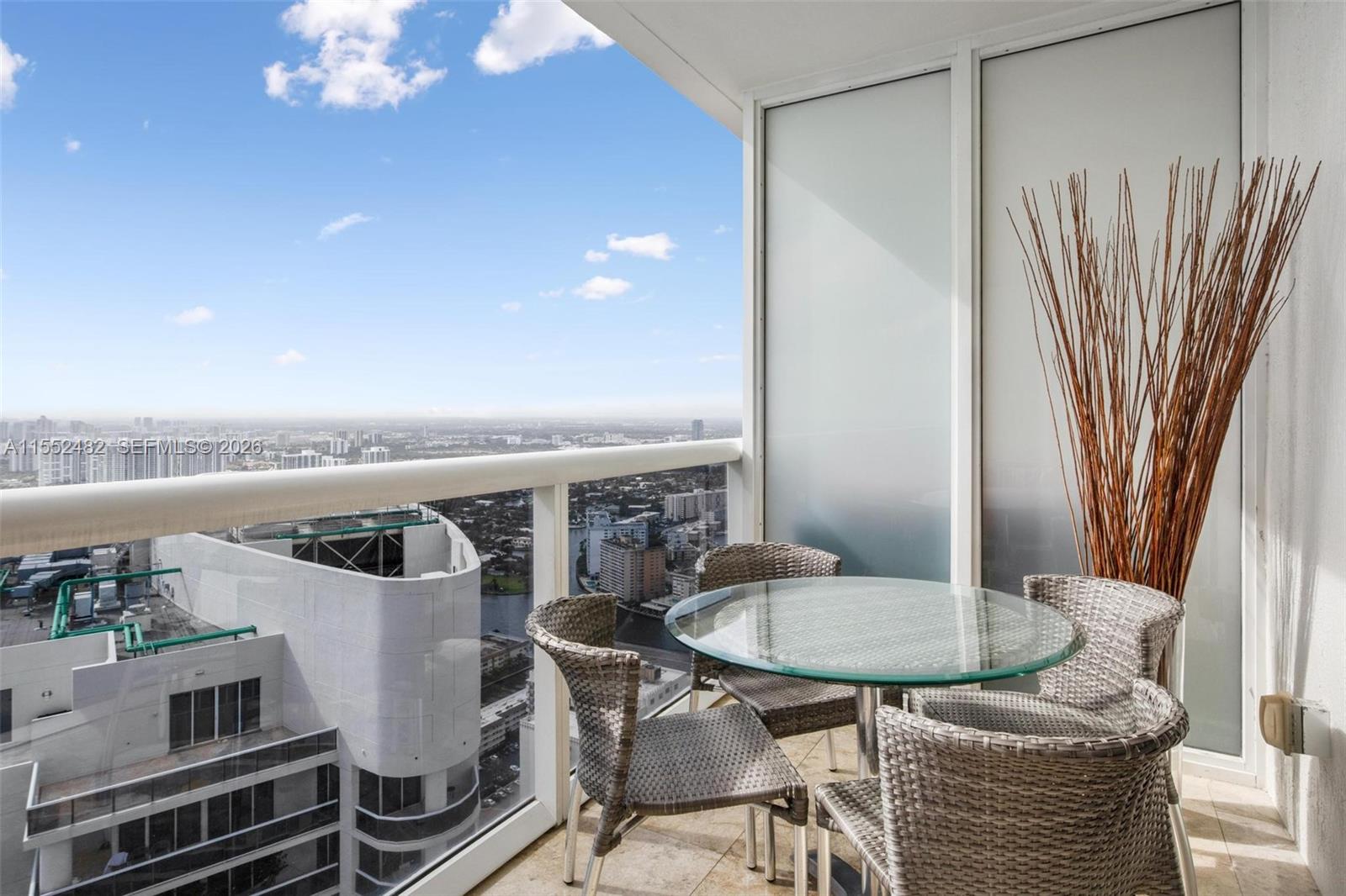 1830 S Ocean Dr #5005, Hallandale Beach FL 33009