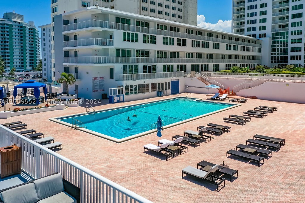 5401 Collins Ave #209, Miami Beach FL 33140