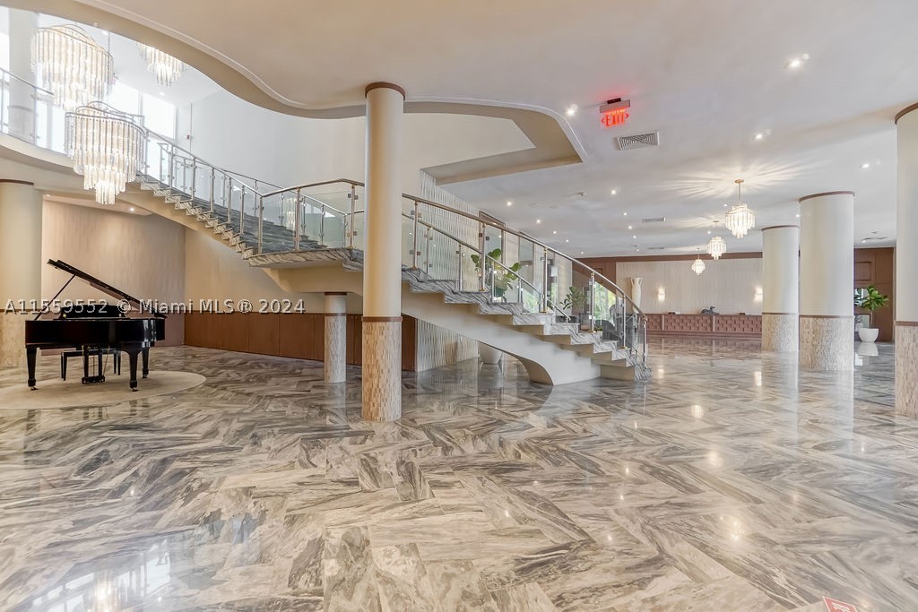 5401 Collins Ave #209, Miami Beach FL 33140
