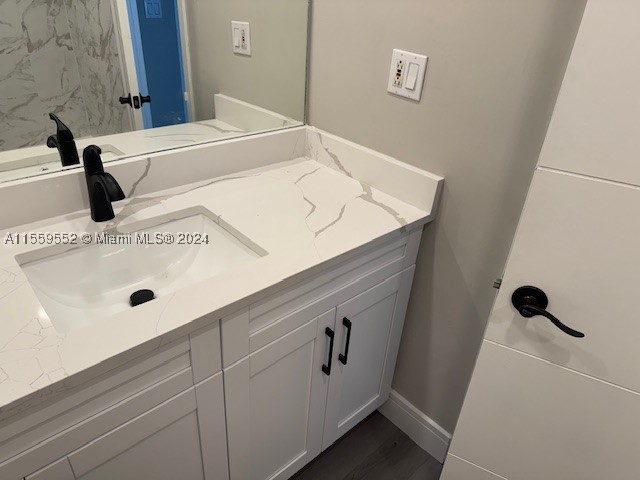 5401 Collins Ave #209, Miami Beach FL 33140