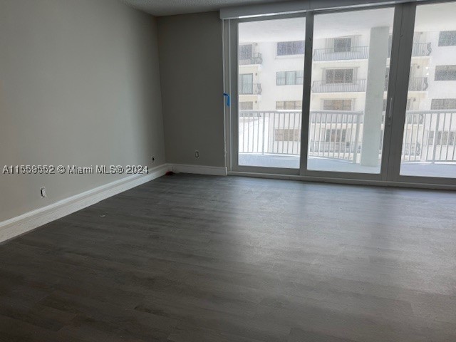 5401 Collins Ave #209, Miami Beach FL 33140
