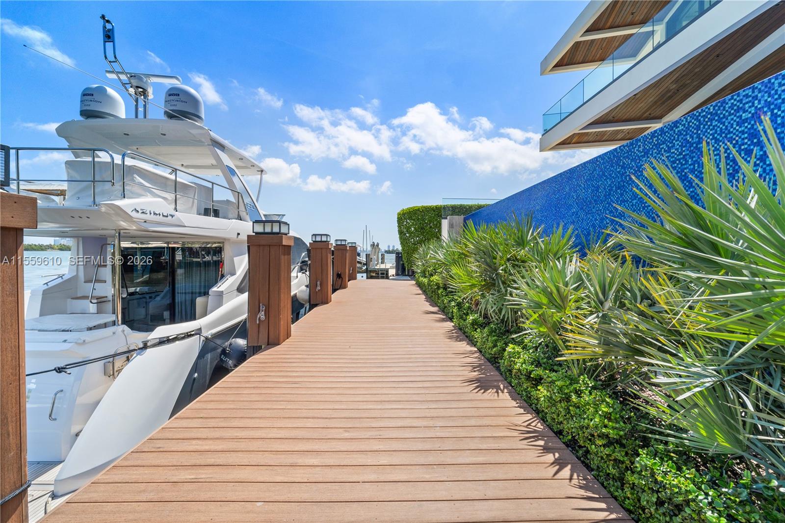 1133 Belle Meade Island Dr, Miami FL 33138