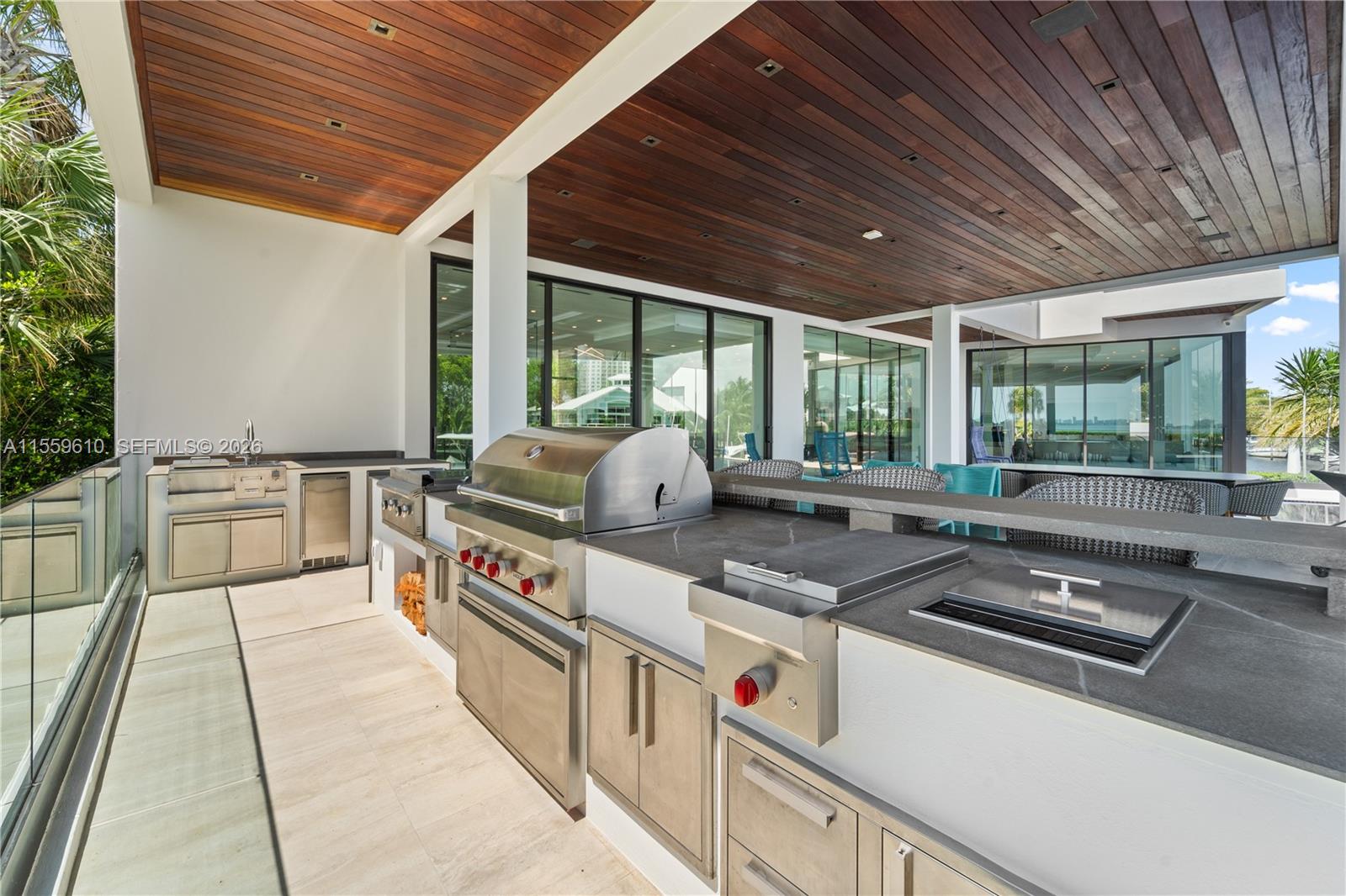 1133 Belle Meade Island Dr, Miami FL 33138