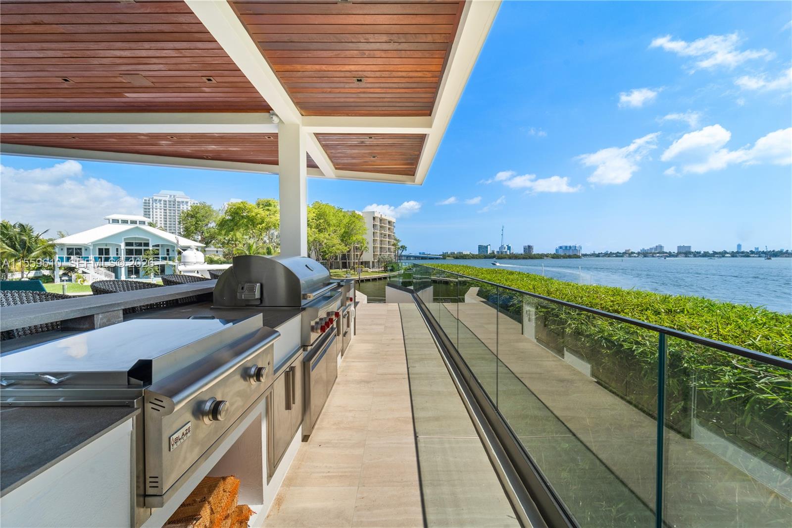 1133 Belle Meade Island Dr, Miami FL 33138