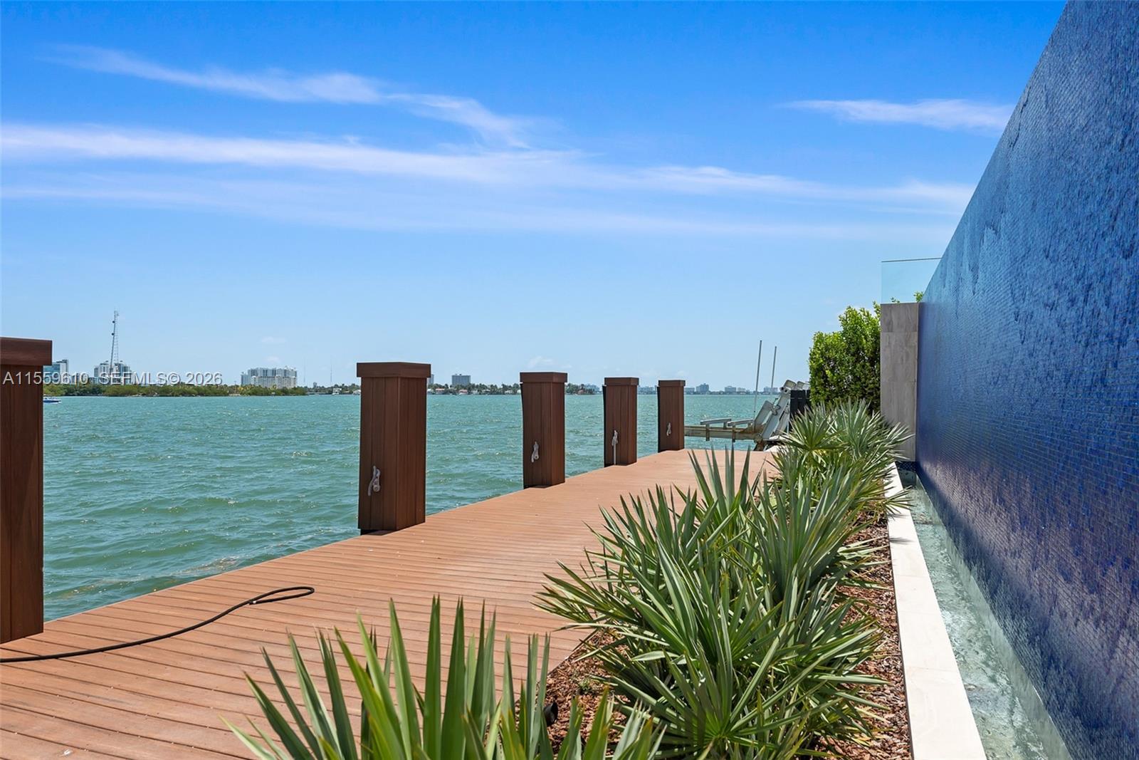 1133 Belle Meade Island Dr, Miami FL 33138
