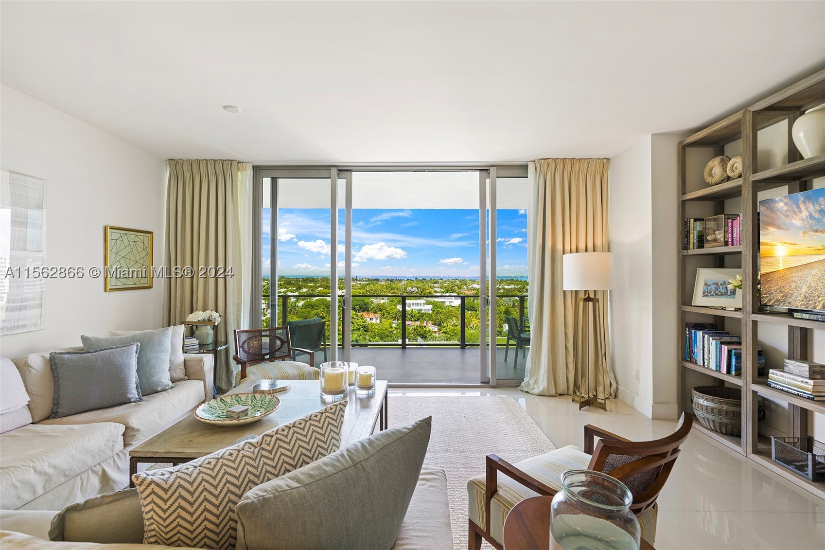 360 Ocean Dr #905S, Key Biscayne FL 33149