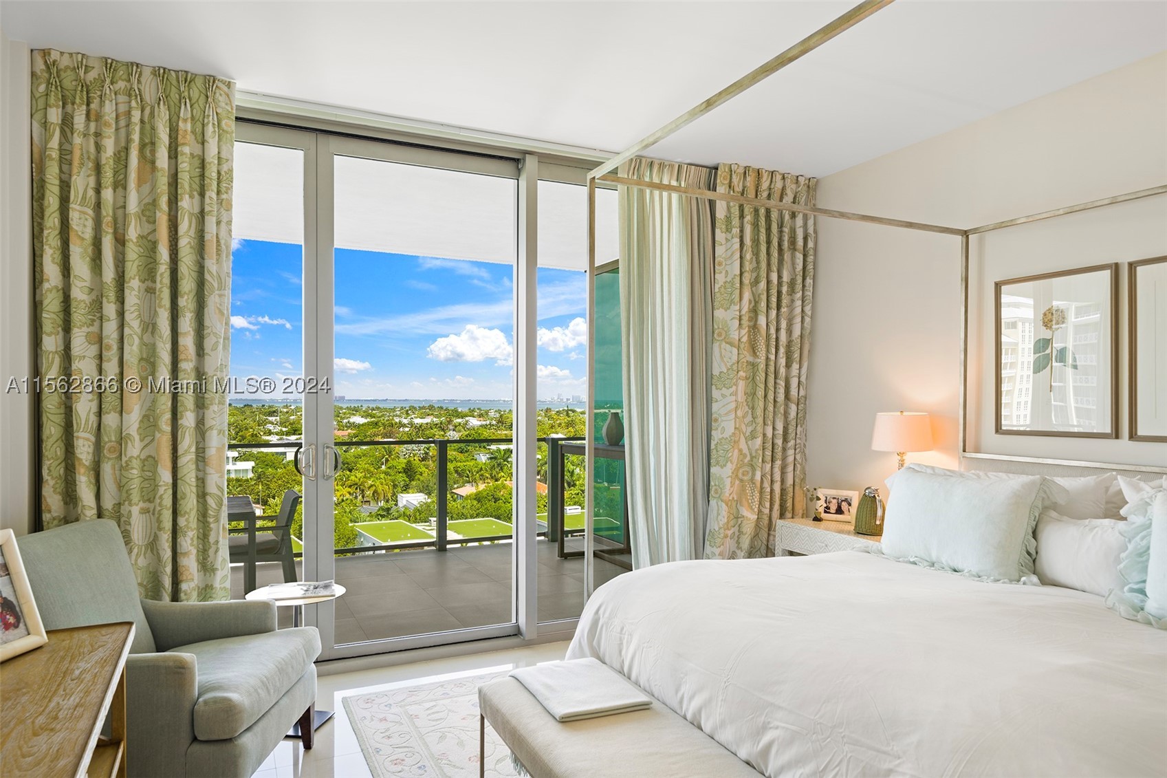 360 Ocean Dr #905S, Key Biscayne FL 33149