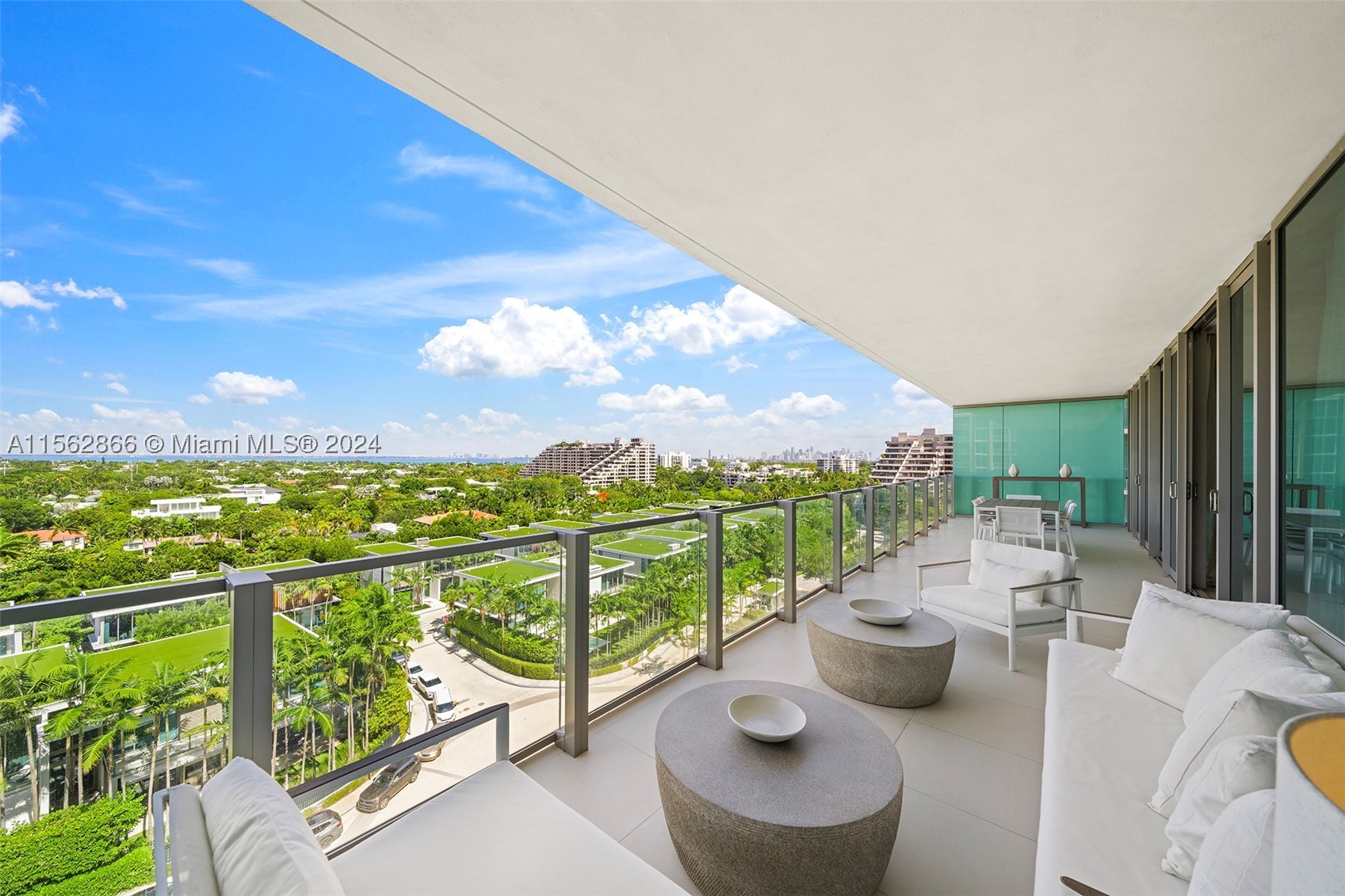 360 Ocean Dr #905S, Key Biscayne FL 33149