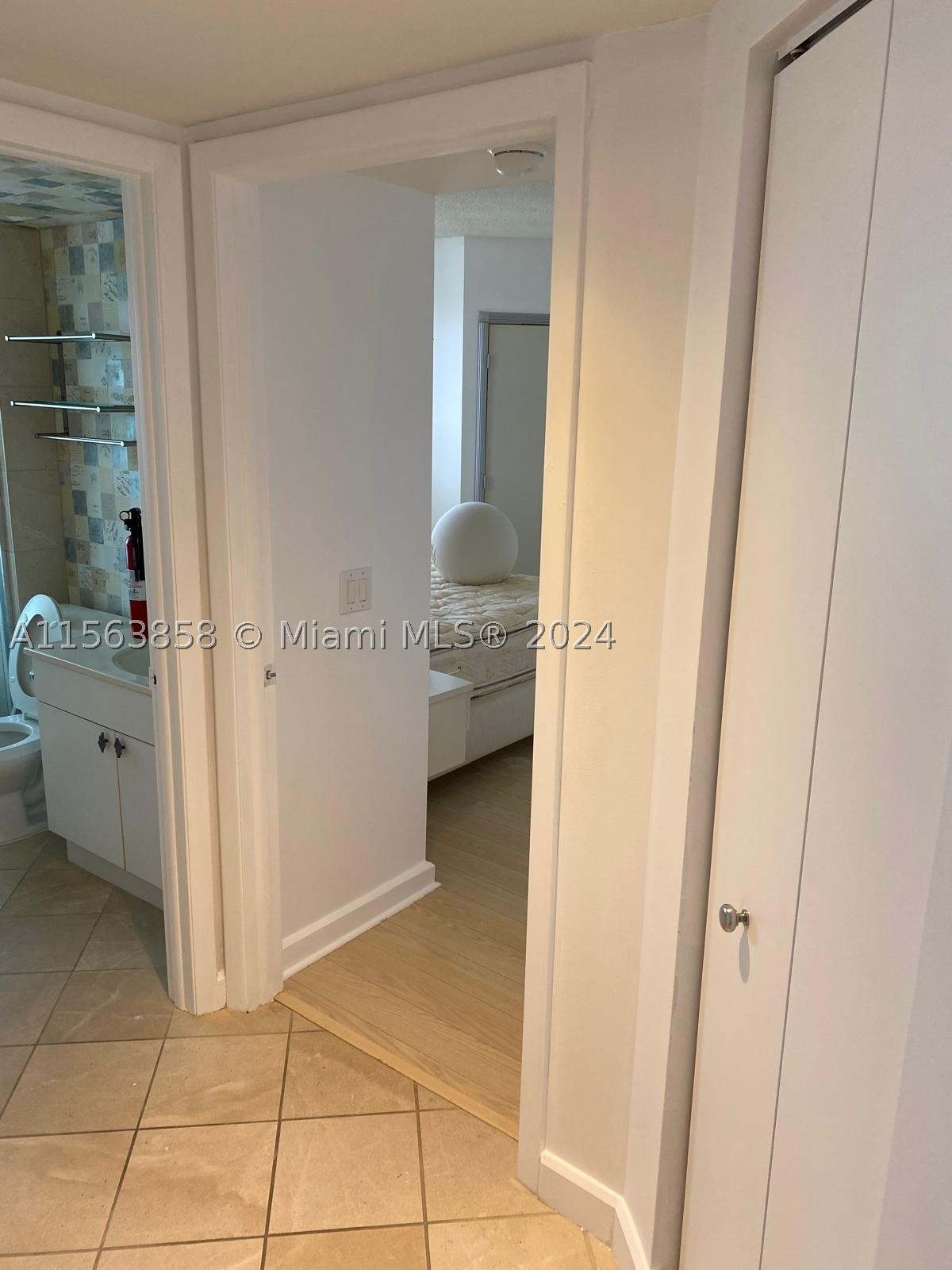 21205 Yacht Club Dr #PH09, Aventura FL 33180