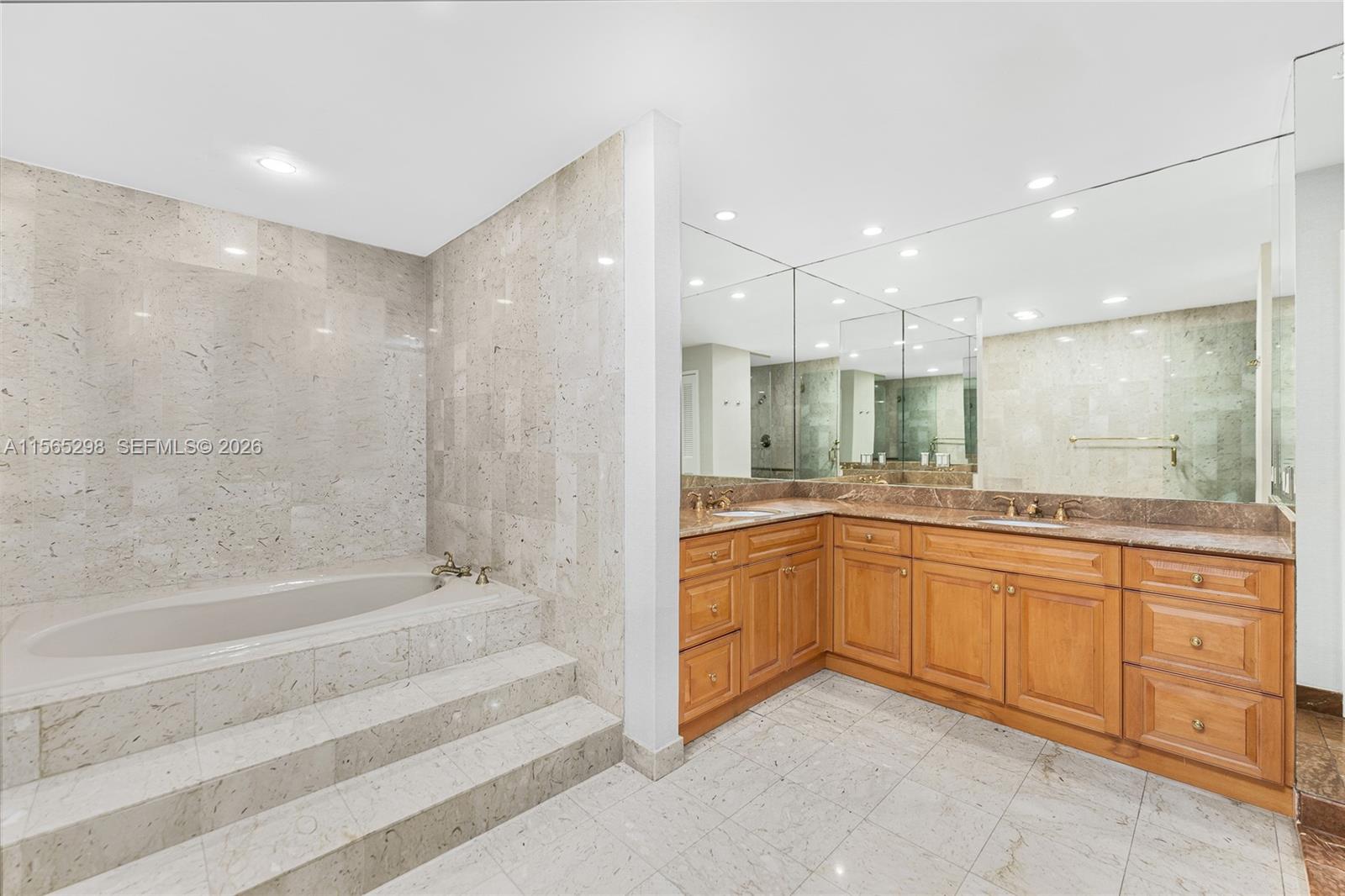 2221 Fisher Island Dr #3201, Miami Beach FL 33109