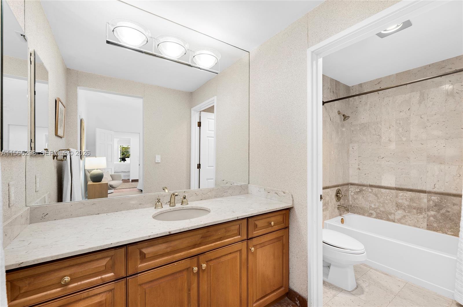 2221 Fisher Island Dr #3201, Miami Beach FL 33109
