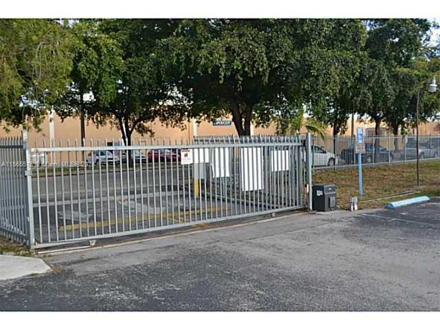 10 SW 108th Ave #E8, Sweetwater FL 33174