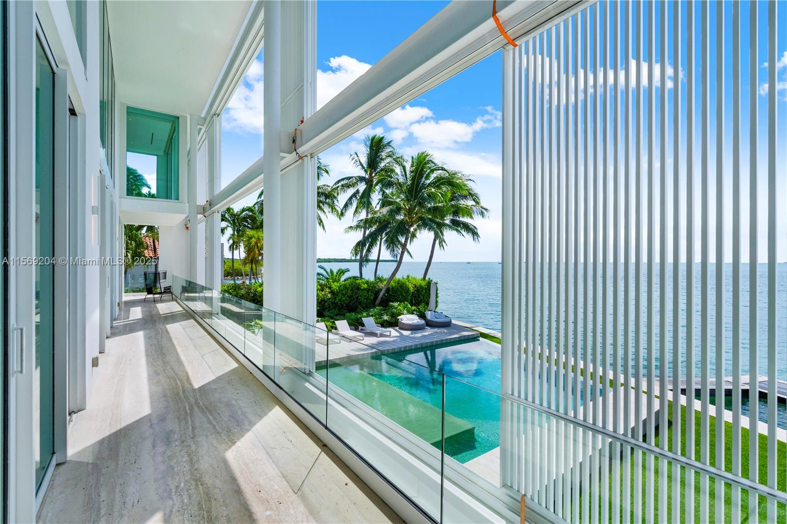 440 S Mashta Dr, Key Biscayne FL 33149