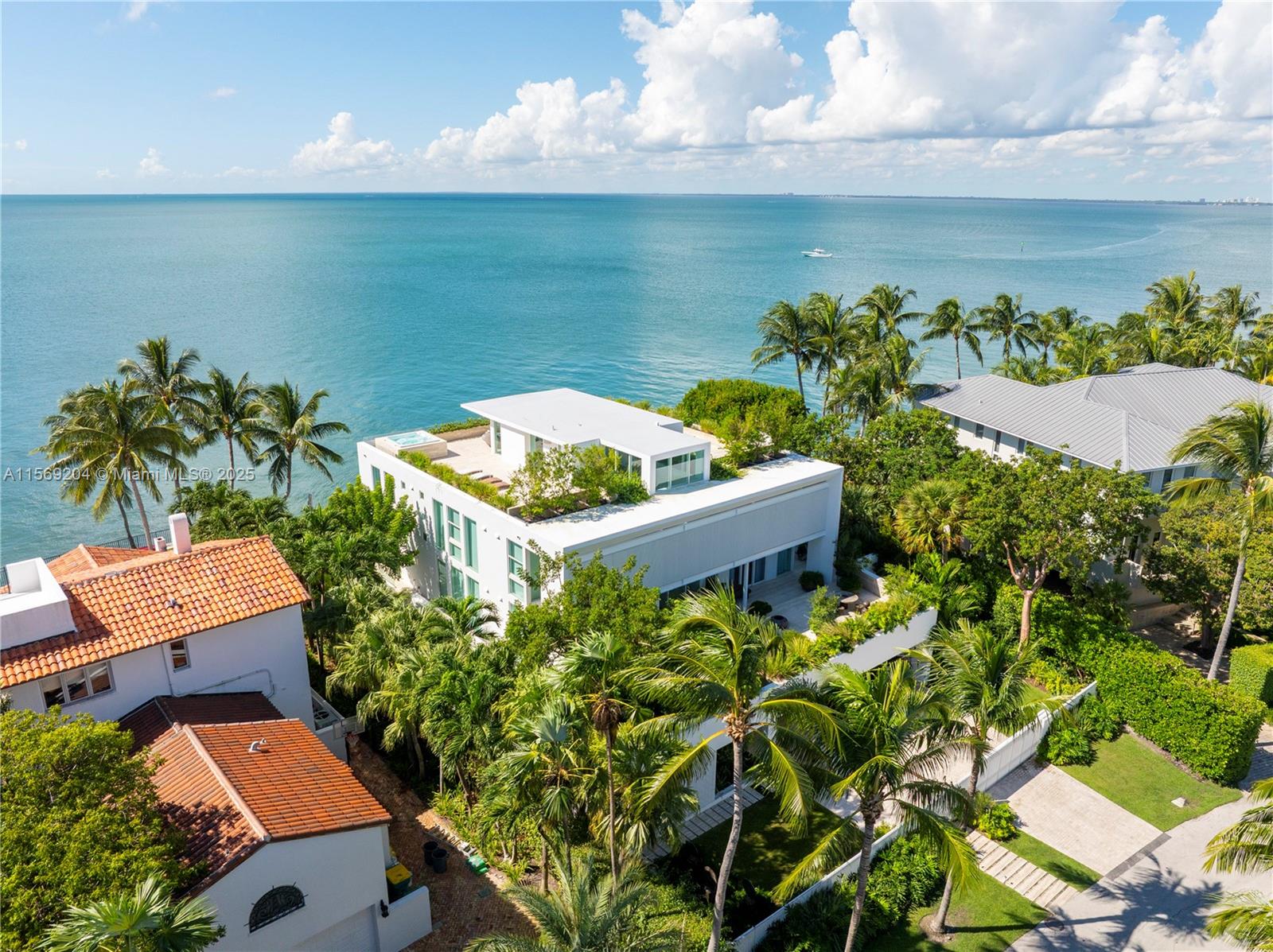 440 S Mashta Dr, Key Biscayne FL 33149