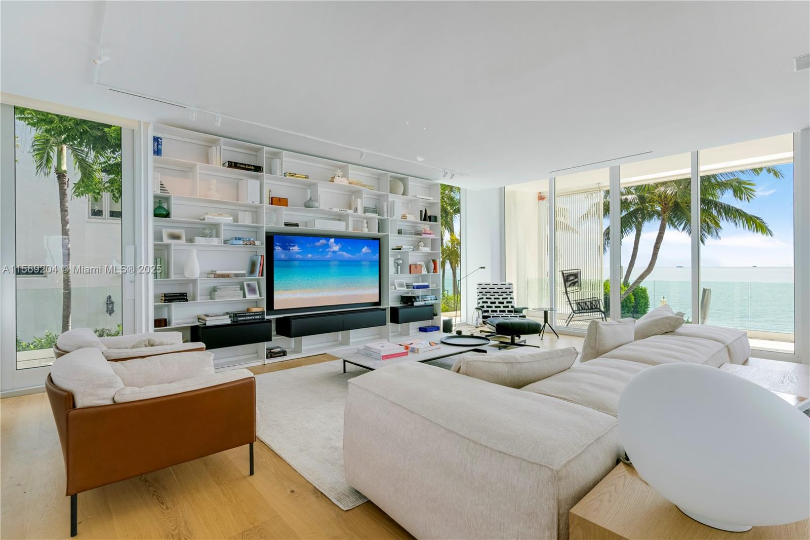 440 S Mashta Dr, Key Biscayne FL 33149