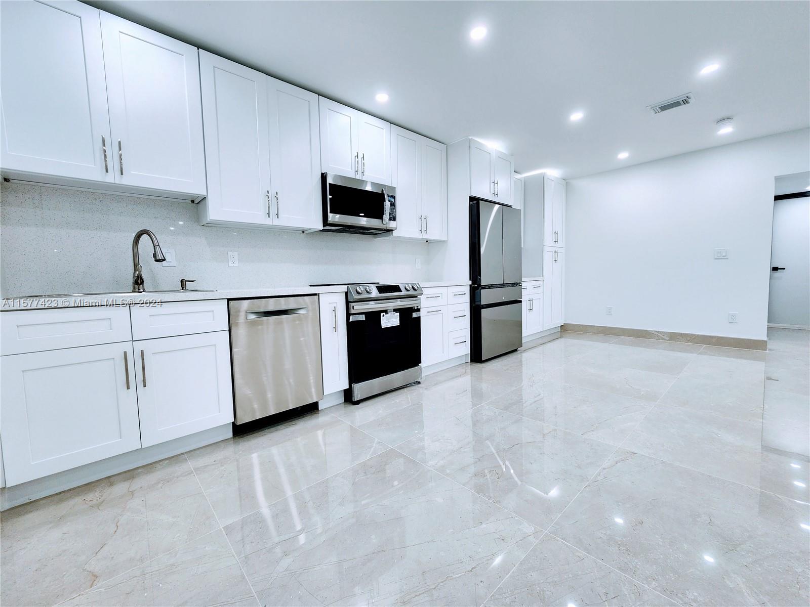 11930 NE 19th Dr #3, North Miami FL 33181