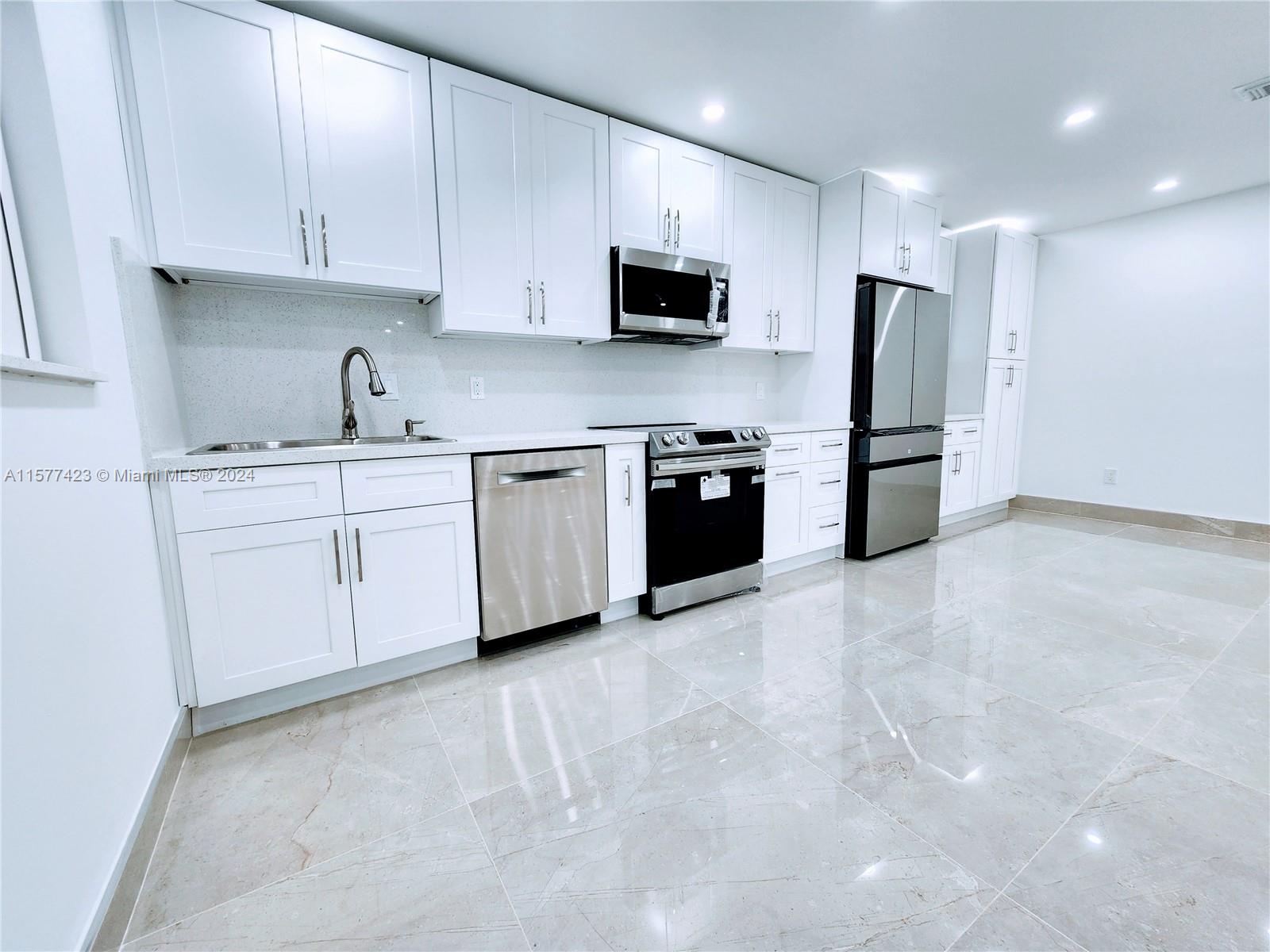 11930 NE 19th Dr #3, North Miami FL 33181