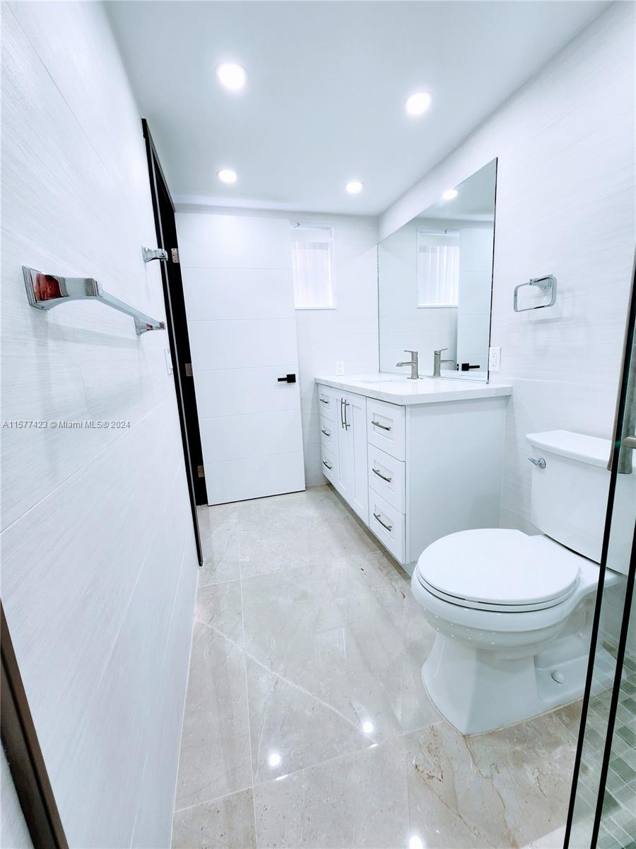 11930 NE 19th Dr #3, North Miami FL 33181