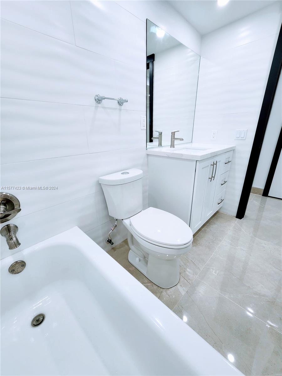 11930 NE 19th Dr #3, North Miami FL 33181