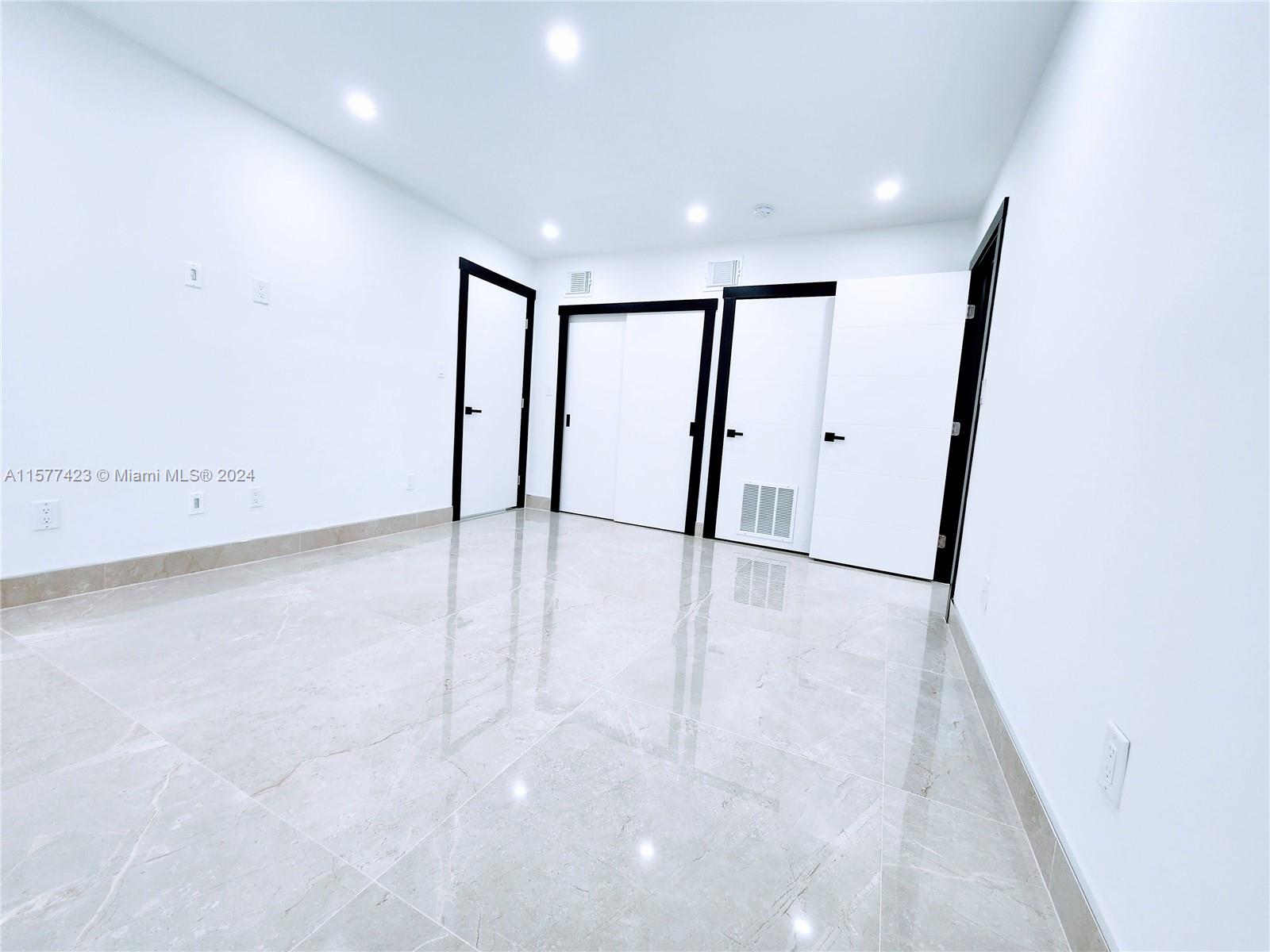11930 NE 19th Dr #3, North Miami FL 33181