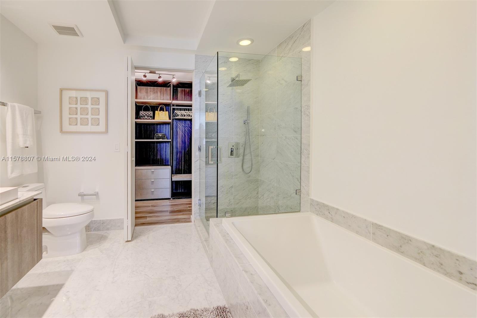 801 S Miami Ave #3009, Miami FL 33130