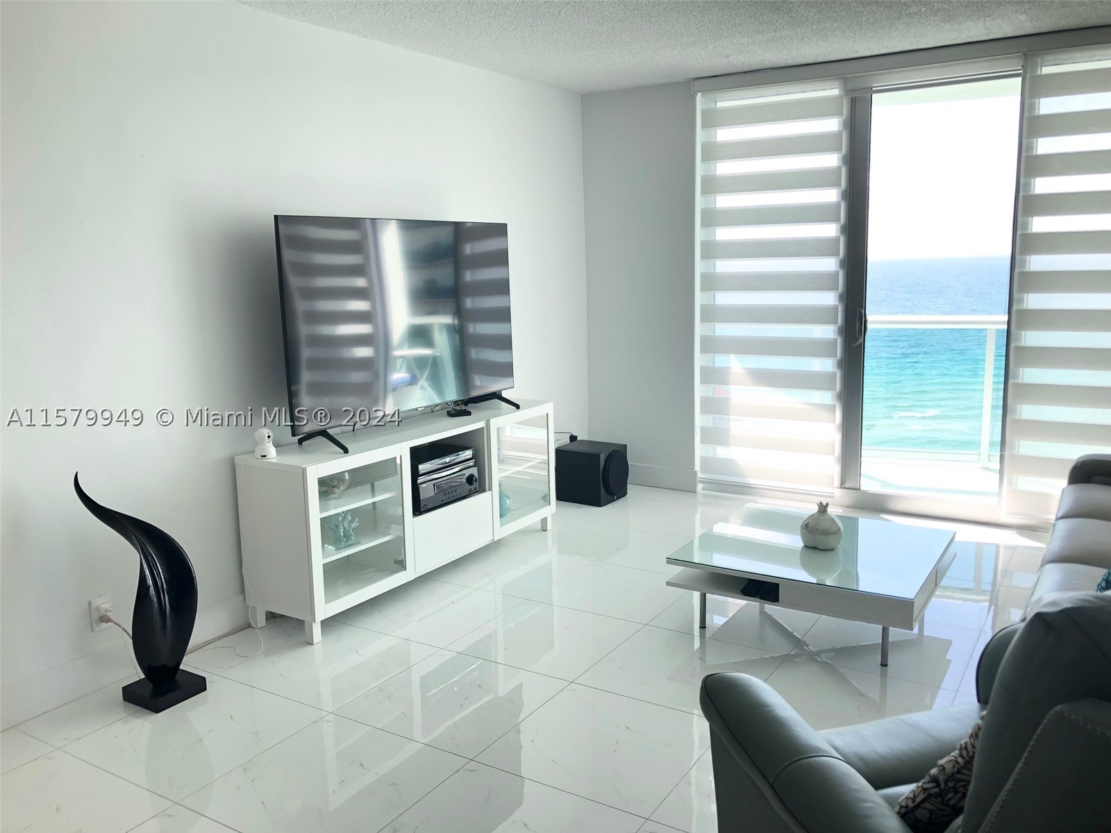 3901 S Ocean Dr #14M, Hollywood FL 33019