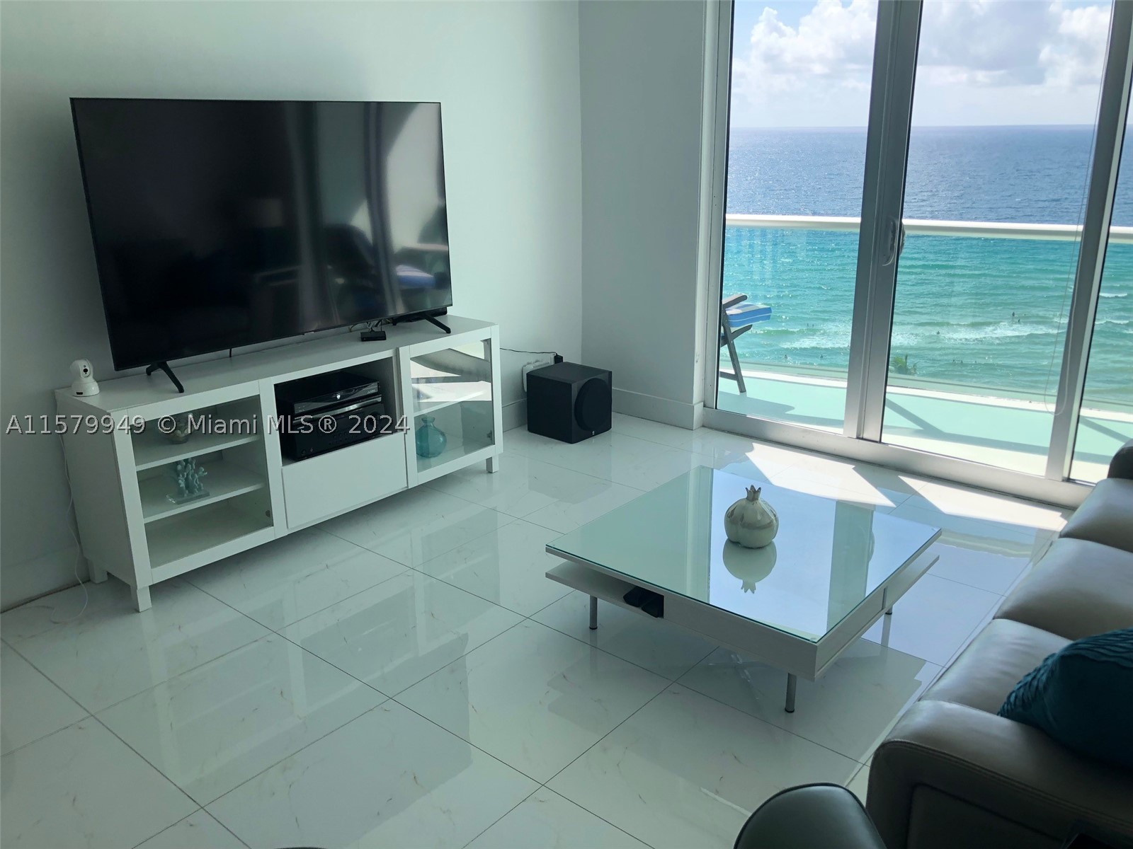 3901 S Ocean Dr #14M, Hollywood FL 33019