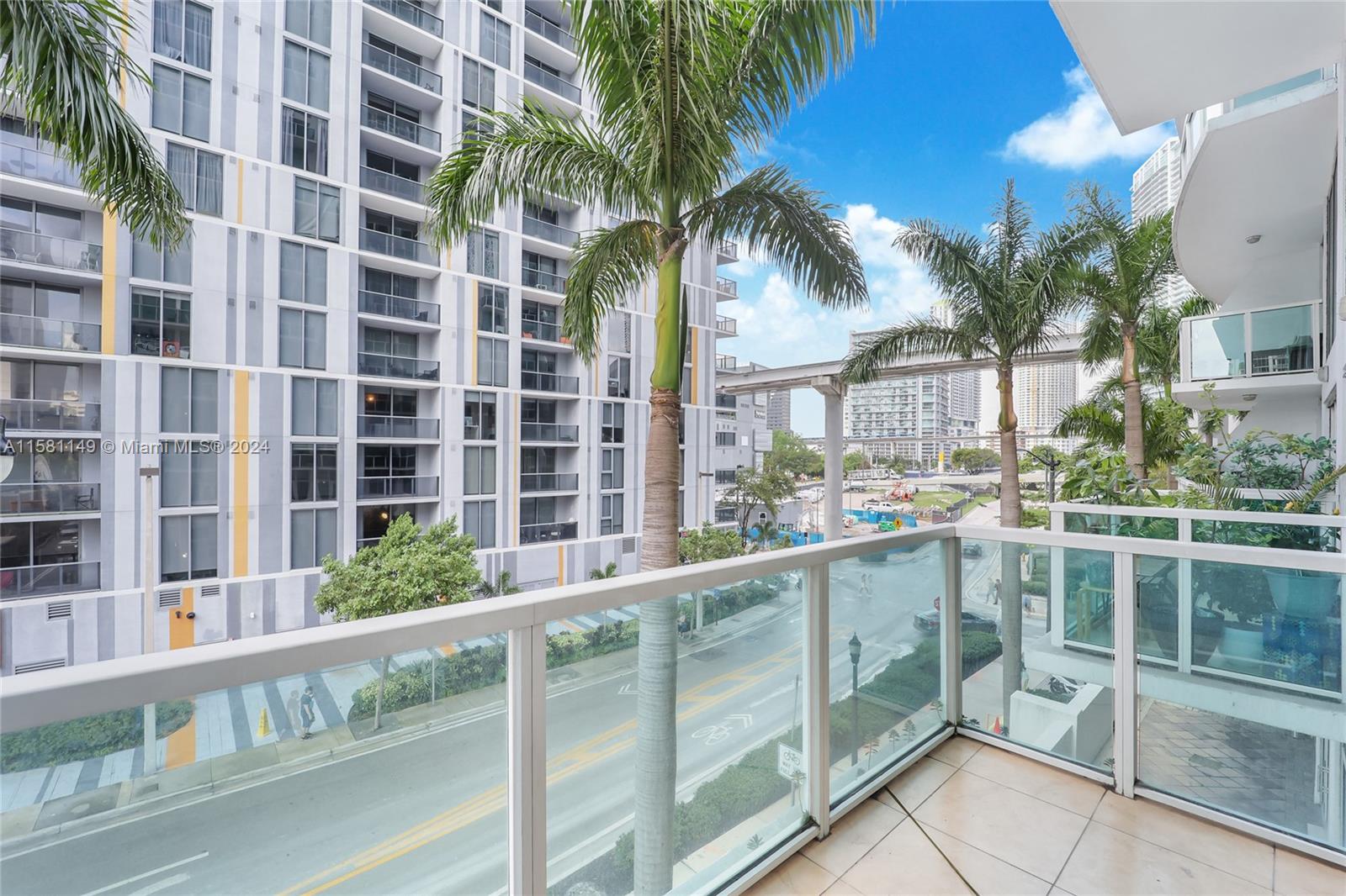 41 SE 5th St #304, Miami FL 33131