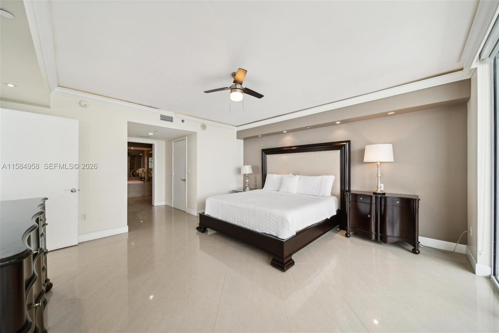 1830 S Ocean Dr #1701, Hallandale Beach FL 33009