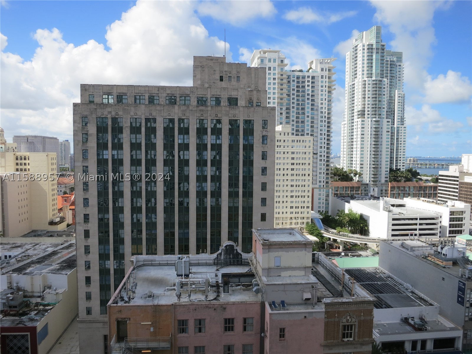 151 SE 1 St #1704, Miami FL 33131