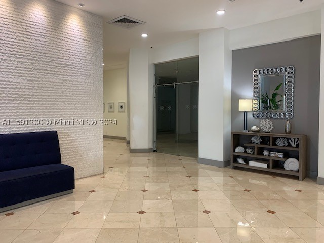 100 Lincoln Rd #1434, Miami Beach FL 33139